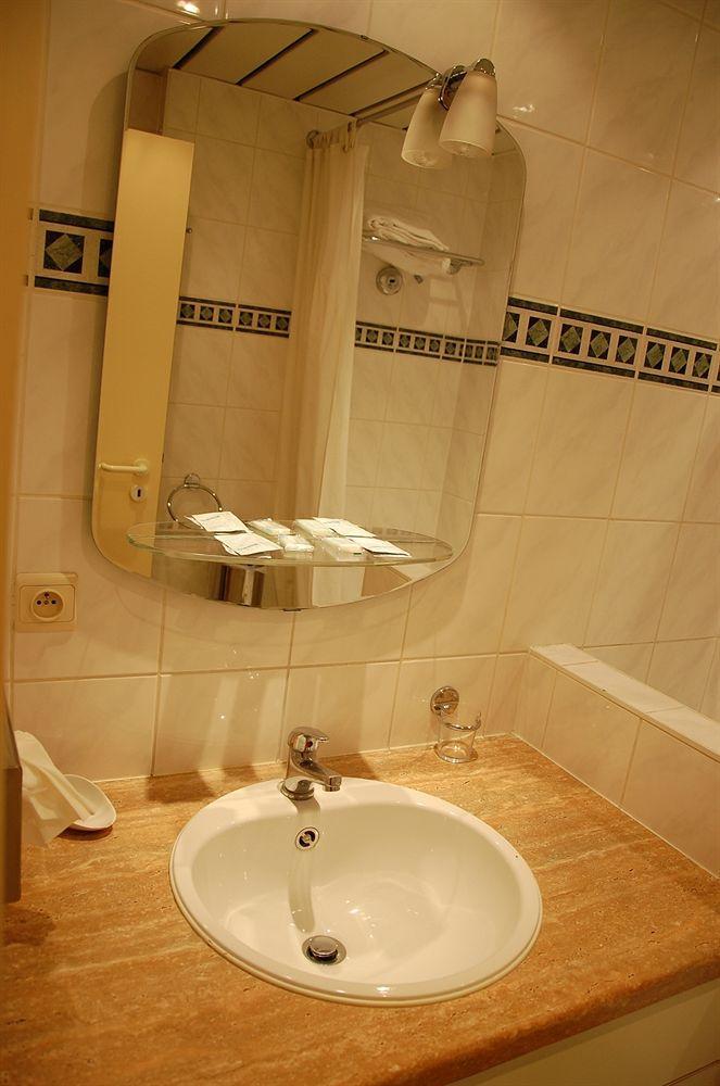 Aparthotel Residence Agenda Saint-Gilles Bagian luar foto